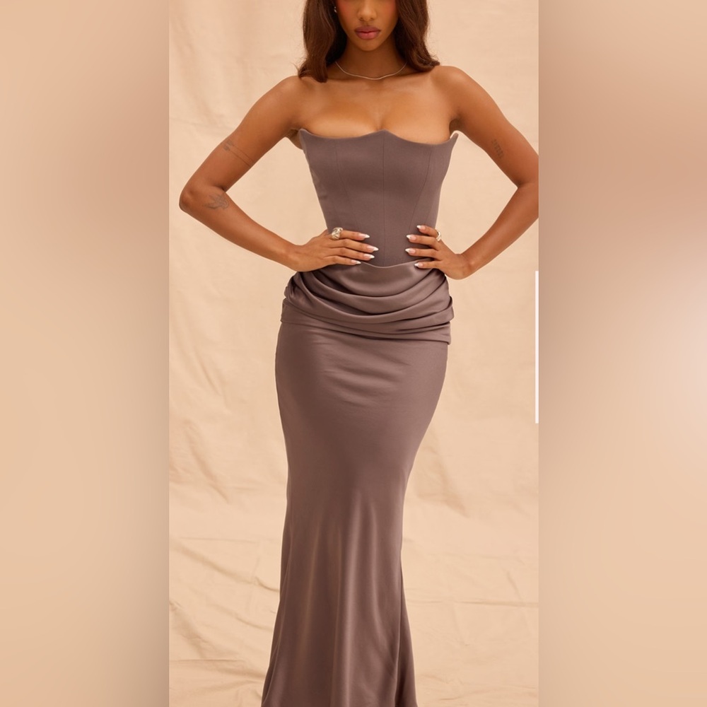 House of CB Persephone dress in color smoke. Regular cup - Picture 7 of 12